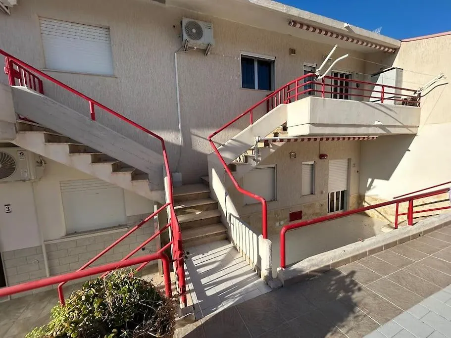Nu Mari Damuri Villaggio Azzurro Апартаменты